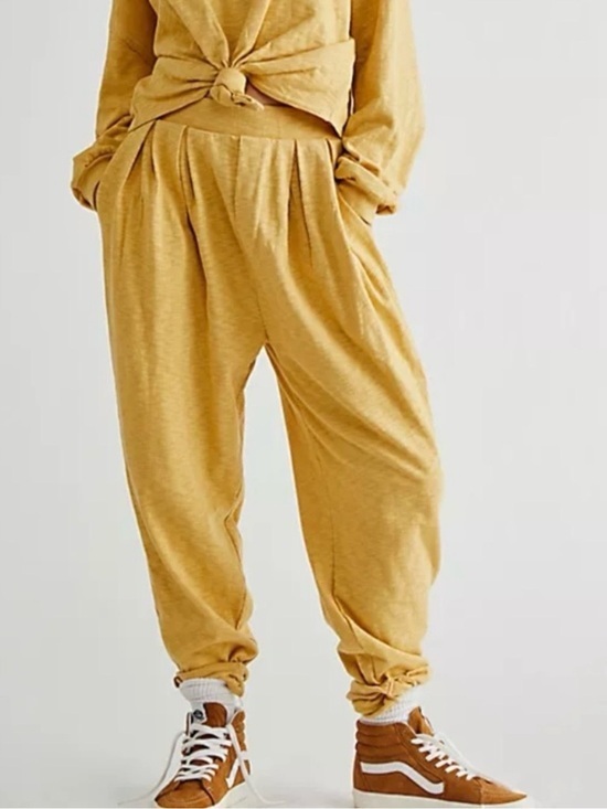 Free People Pants - Free People Beach Culver City Pleated Slouchy Pants Size‎ XS Yellow Boho Casual
